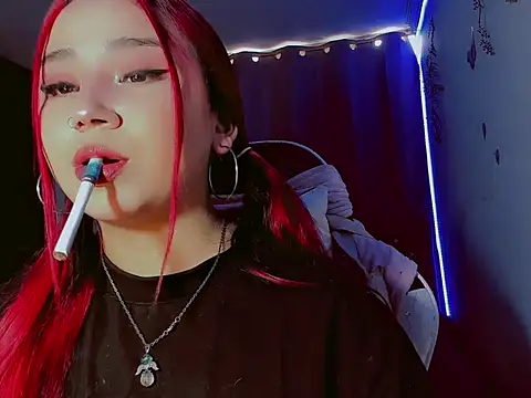 Snapshot of madisonx17 chatting on 11-09-25, 07:56 madisonx17 online show from 11-09-25, 07:56