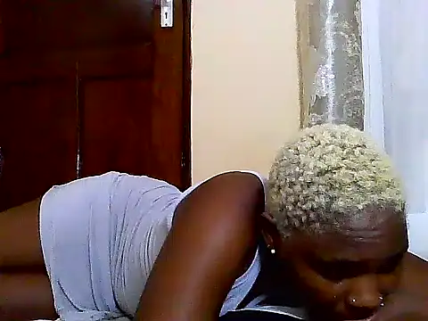 SexyKimberly23 online show from 02-14-26, 07:43