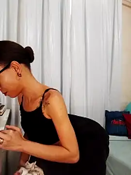 Snapshot of pollypetrovaxxx chatting on 02-04-26, 05:41 pollypetrovaxxx online show from 02-04-26, 05:41