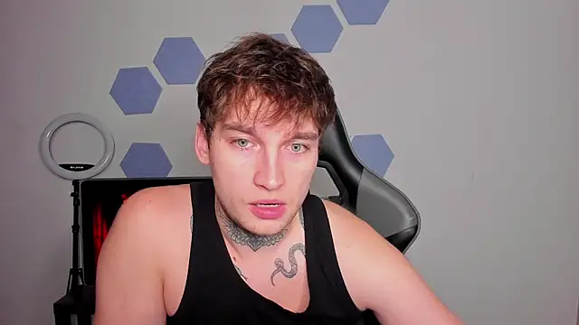 Chris Tyson online show from 10-24-25, 09:33