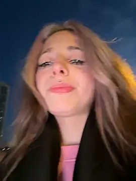 LoraaDoll online show from 12-05-25, 01:52