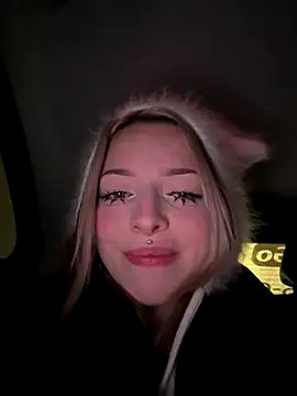 LoraaDoll online show from 12-16-25, 02:55