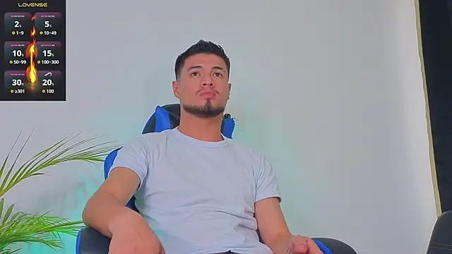 EdwardRoss  online show from 10-13-25, 10:32