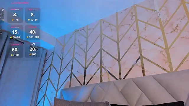 Arianabromw online show from 02-11-25, 01:10