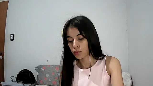 Snapshot of melodybar27 chatting on 02-27-25, 10:09 melodybar27 online show from 02-27-25, 10:09