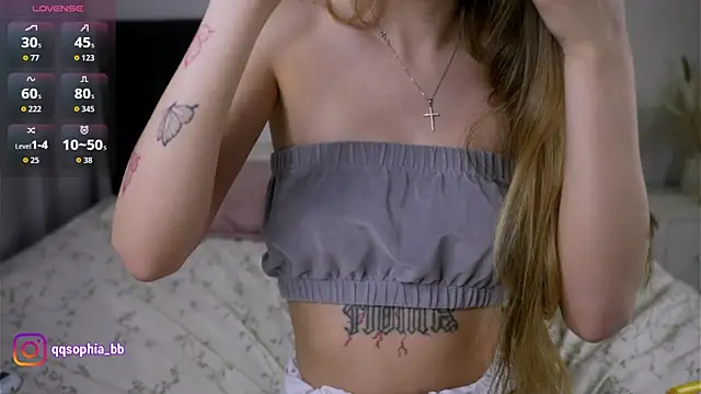 Snapshot of ErinLewist chatting on 11-29-25, 01:08 ErinLewist online show from 11-29-25, 01:08