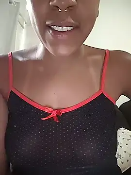 Julia Pretinha online show from 01-13-26, 01:38