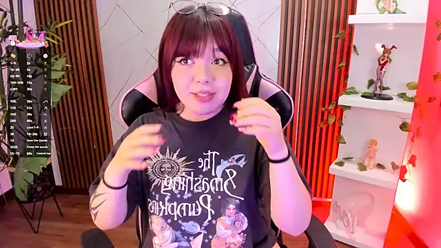 Fluffy Bubble21 online show from 03-06-25, 04:19