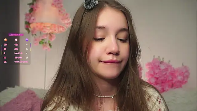 AmiLewis online show from 10-15-25, 01:06