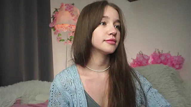 AmiLewis online show from 10-21-25, 01:06