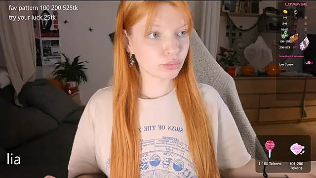 lil lia online show from 10-23-25, 01:05