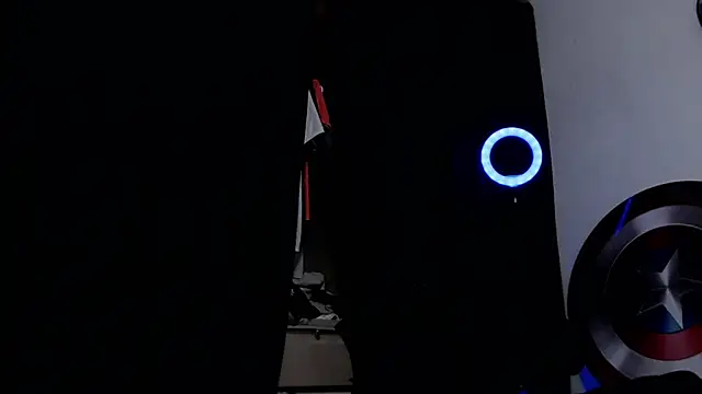 Snapshot of Antonywebb94 chatting on 02-12-25, 11:51 Antonywebb94 online show from 02-12-25, 11:51