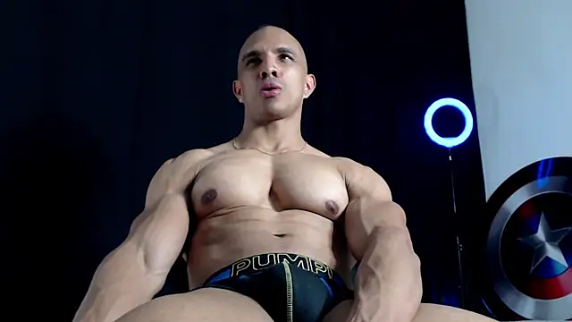 Snapshot of Antonywebb94 chatting on 03-02-25, 03:13 Antonywebb94 online show from 03-02-25, 03:13