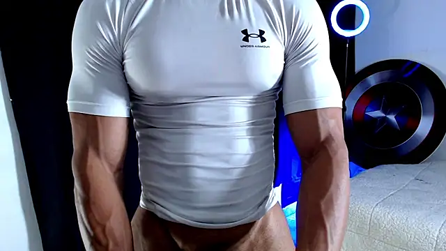 Snapshot of Antonywebb94 chatting on 11-03-25, 05:47 Antonywebb94 online show from 11-03-25, 05:47