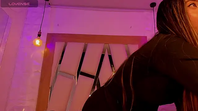 ary cooper  online show from 10-10-25, 12:37