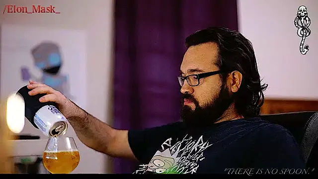 Seraph De La Luna online show from 01-22-25, 05:16