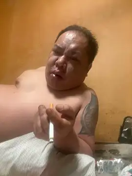 Snapshot of punk0805 chatting on 11-11-25, 04:40 punk0805 online show from 11-11-25, 04:40