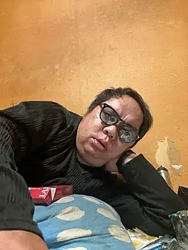 punk0805 online show from 03-01-26, 01:24