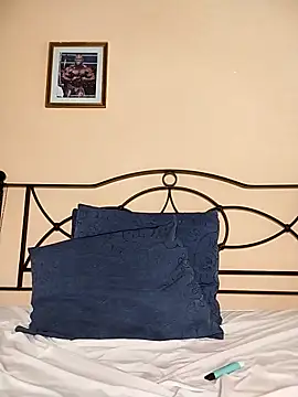 SofiaMori online show from 11-11-25, 01:00