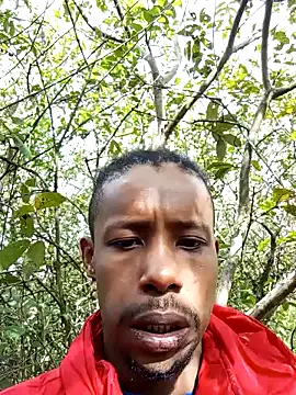AlejoKhalifa  online show from 12-12-24, 02:00