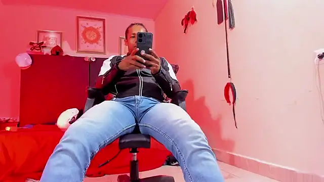 AlejoKhalifa  online show from 02-01-26, 11:53