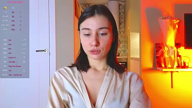 Snapshot of Vostok-6 chatting on 03-09-25, 02:54 Vostok-6 online show from 03-09-25, 02:54