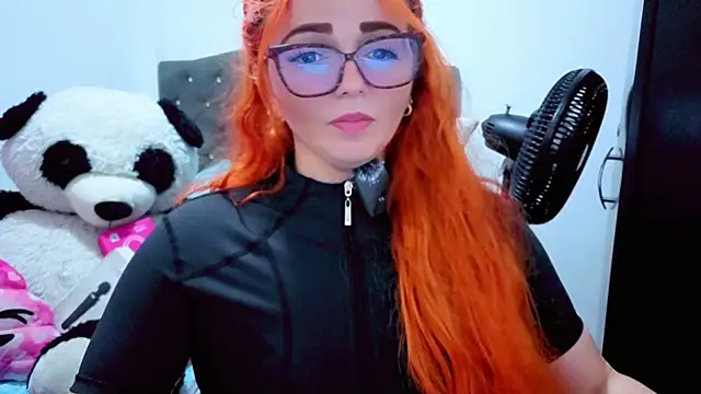 Snapshot of Alexatexa2929 chatting on 11-06-25, 10:54 Alexatexa2929 online show from 11-06-25, 10:54