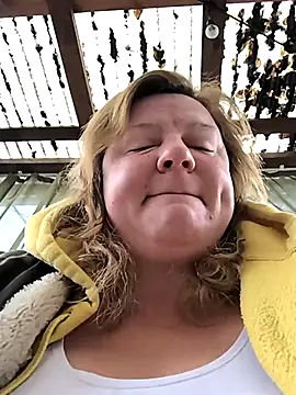 jusichka online show from 12-16-25, 09:03