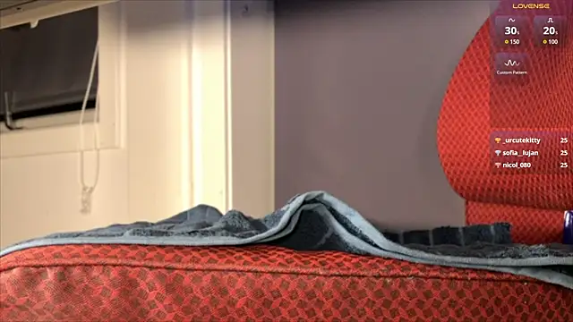 brsrkr online show from 10-18-25, 07:14