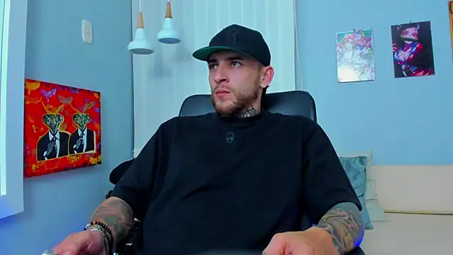 Drako Lamar online show from 12-14-24, 03:47