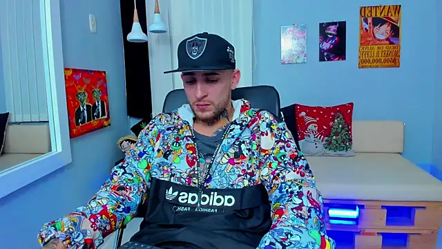 Drako Lamar online show from 12-30-24, 03:57