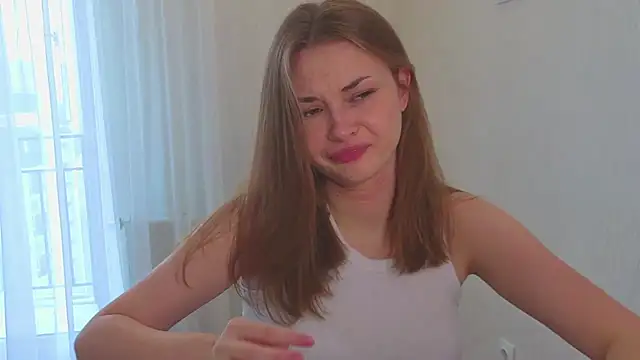 Snapshot of CharryClim chatting on 09-20-25, 10:16 CharryClim online show from 09-20-25, 10:16