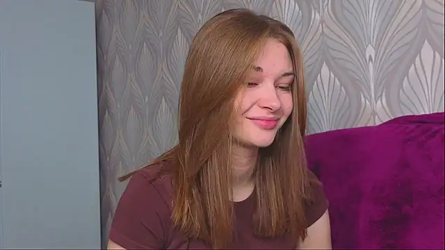 Snapshot of CharryClim chatting on 10-01-25, 04:51 CharryClim online show from 10-01-25, 04:51