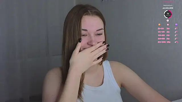 Snapshot of CharryClim chatting on 11-07-25, 04:23 CharryClim online show from 11-07-25, 04:23