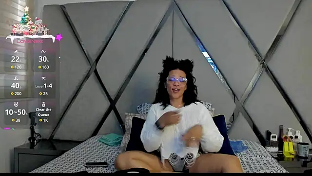 paula daniela1 online show from 12-29-24, 09:09