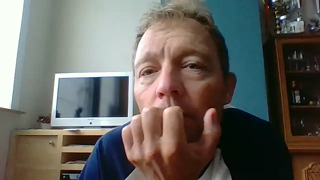bertolini online show from 09-27-25, 07:13