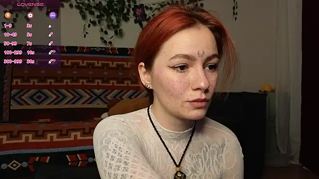 girl with snaketatto0 online show from 12-22-25, 12:51