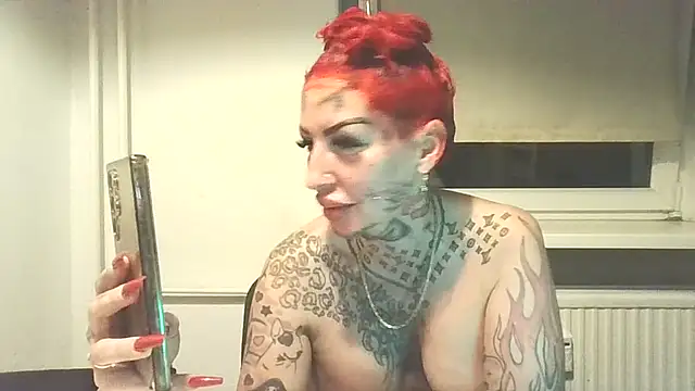 Snapshot of Jeanny_Bln chatting on 01-06-25, 09:54 Jeanny Bln online show from 01-06-25, 09:54