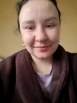 Snapshot of AlexaLexie chatting on 11-04-25, 11:31 AlexaLexie online show from 11-04-25, 11:31