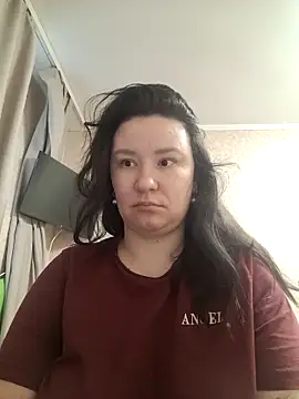 AlexaLexie online show from 12-18-25, 06:41