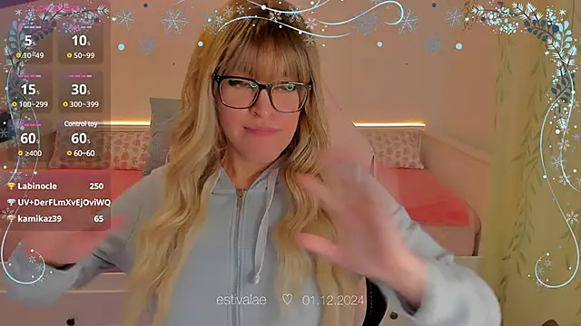 Snapshot of estivalae chatting on 12-01-24, 04:29 estivalae online show from 12-01-24, 04:29