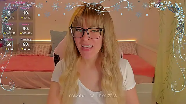Snapshot of estivalae chatting on 01-19-25, 02:28 estivalae online show from 01-19-25, 02:28