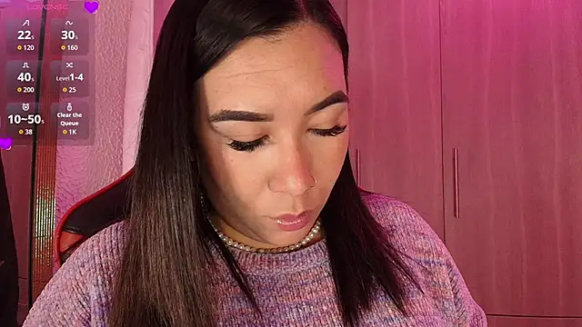 Snapshot of leahtemptation3 chatting on 11-26-25, 09:32 leahtemptation3 online show from 11-26-25, 09:32