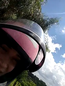 Irresistible24 online show from 11-23-25, 04:51