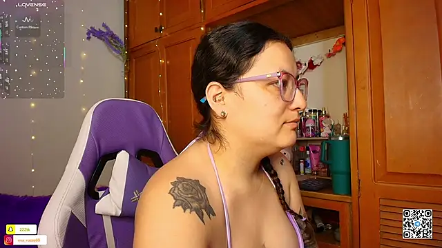 Snapshot of eva_rosse69 chatting on 03-13-26, 11:06 eva rosse69 online show from 03-13-26, 11:06