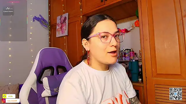 Snapshot of eva_rosse69 chatting on 03-18-26, 11:13 eva rosse69 online show from 03-18-26, 11:13