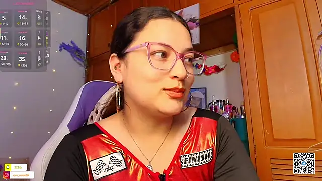 Snapshot of eva_rosse69 chatting on 03-23-26, 12:09 eva rosse69 online show from 03-23-26, 12:09