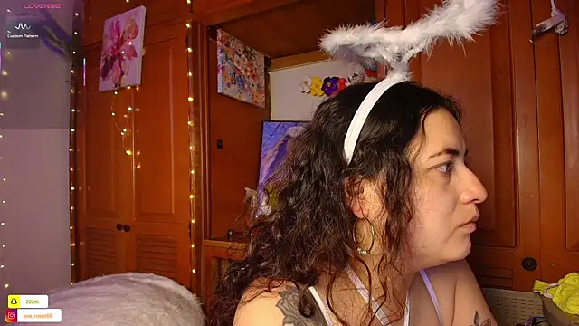 Snapshot of eva_rosse69 chatting on 04-11-26, 11:03 eva rosse69 online show from 04-11-26, 11:03