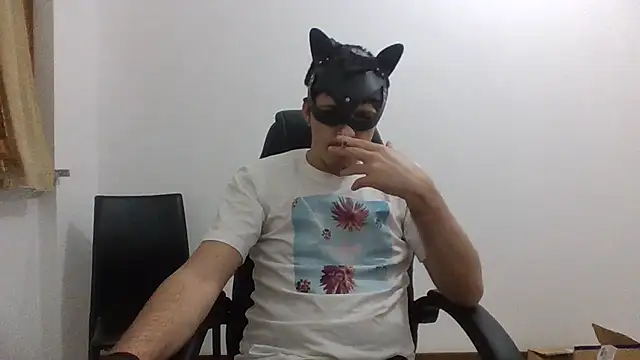 Snapshot of Rey_chard96 chatting on 12-08-24, 10:36 Rey chard96 online show from 12-08-24, 10:36