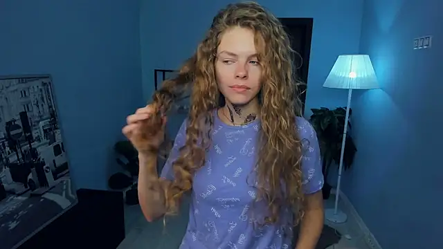 RayaNenlia online show from 10-26-25, 05:02